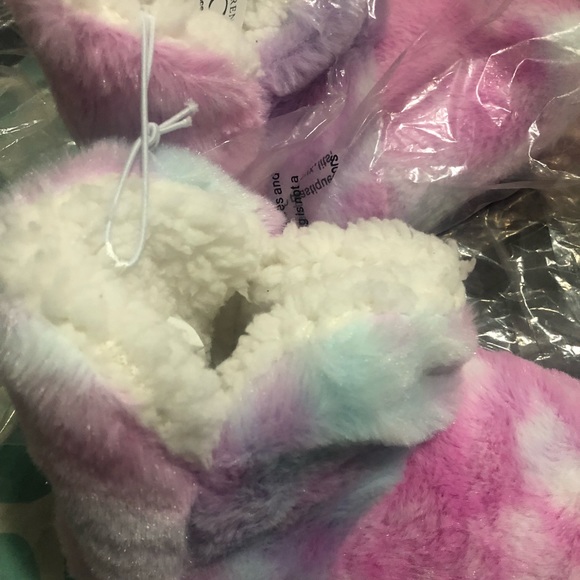 Girls Tie Dye Bootie slipper - Picture 3 of 4